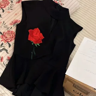 تاپ مشکی