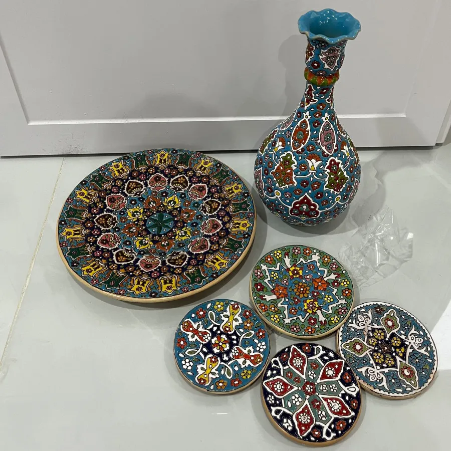 ست بشقاب و تنگ میناکاری