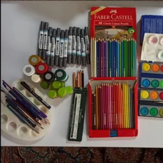 مداد رنگی و پک طراحی