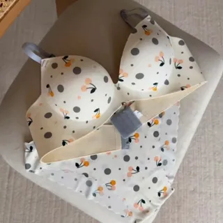 لباس زیر لیزری میوه ای