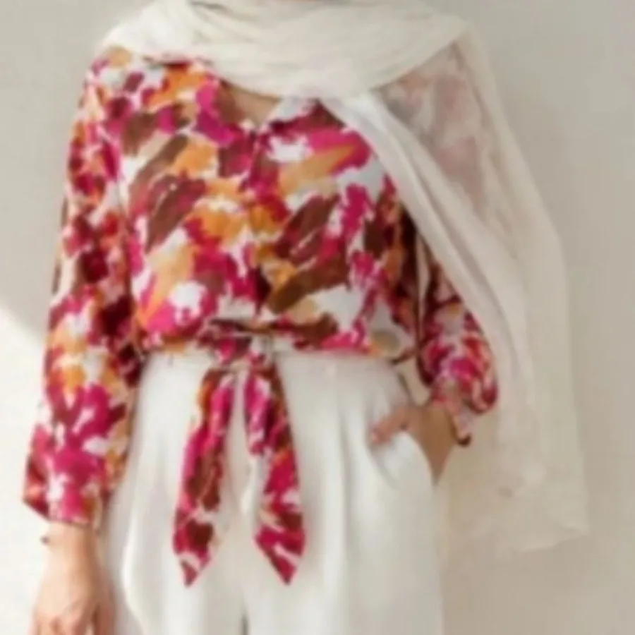 شومیز گره ای و سگک دار
