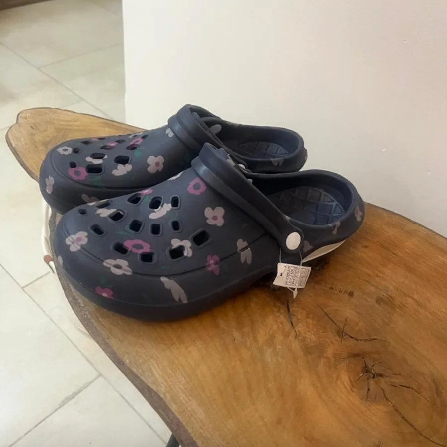 کراکس