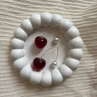 گوشواره پینترستی گیلاس?