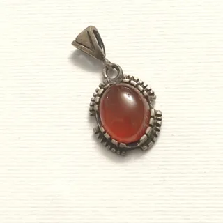 آویز نقره و سنگ عقیق