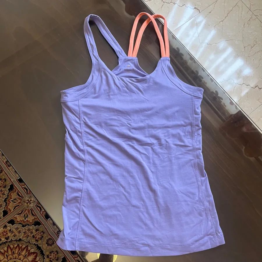 تاپ ورزشی ادیداس