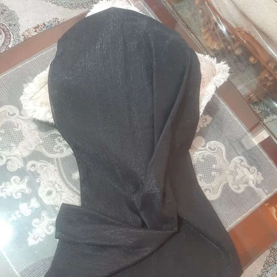 شال مشکی