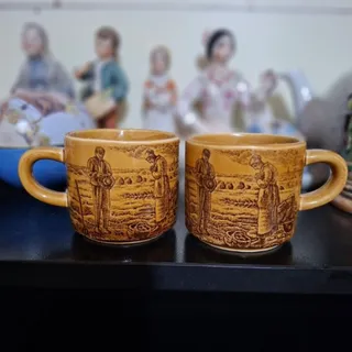 دو عدد فنجون چایخوری
