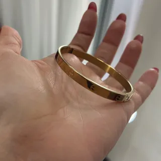 دستبند کارتیه لاو