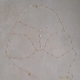 سوتین زنجیری