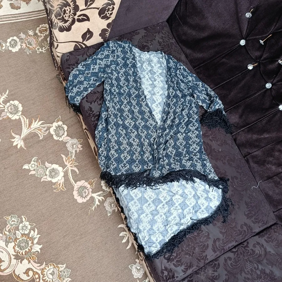 رویی نخ ابریشم