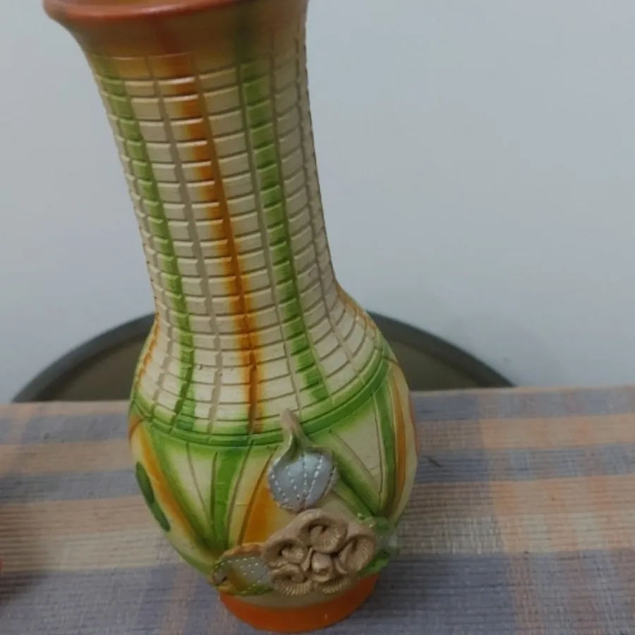 گلدان سفالی