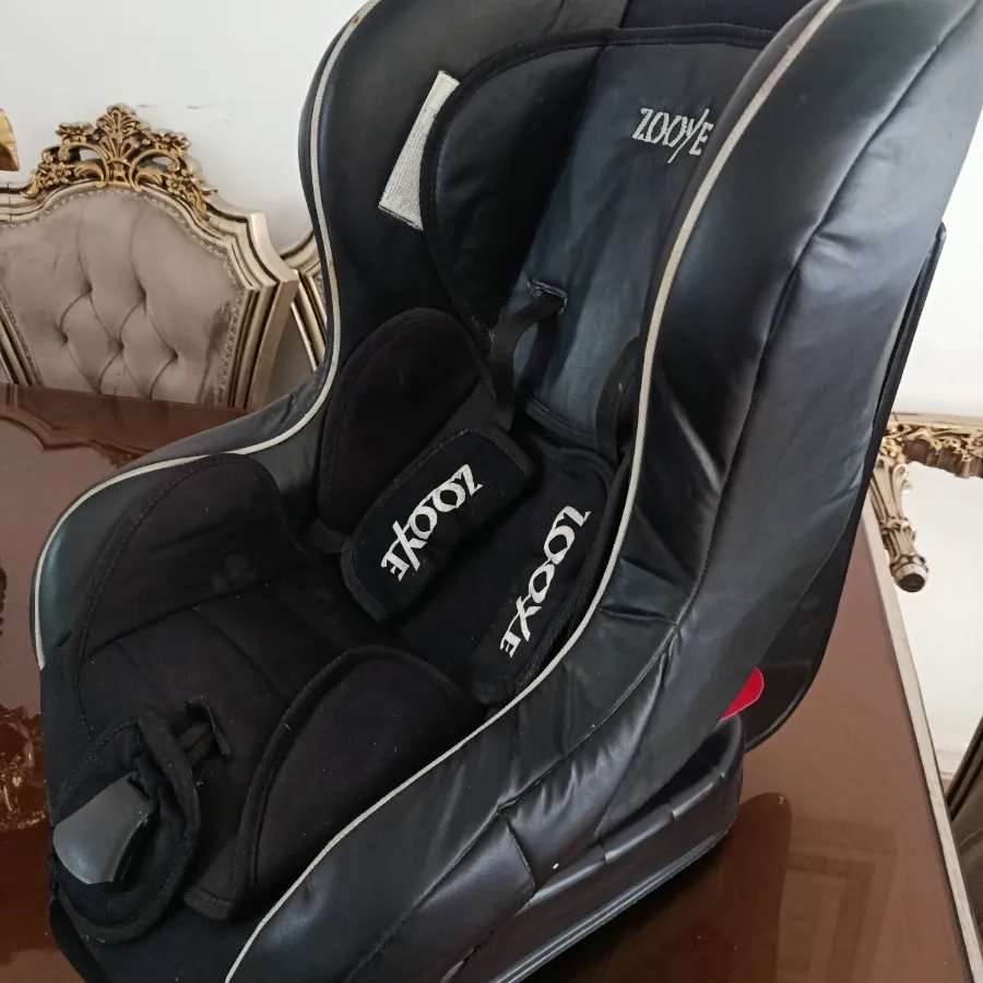 صندلی ماشین
