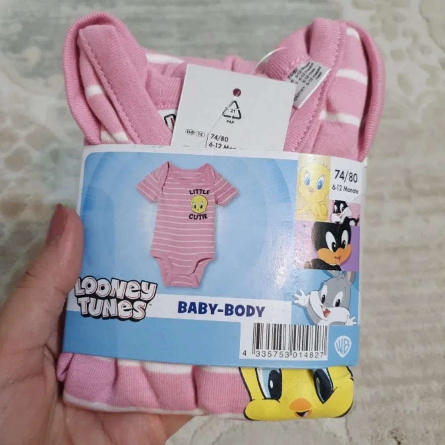 بادی آستین کوتاه آلمانی
