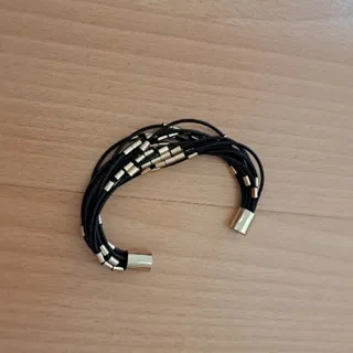 دستبند اکسیوری
