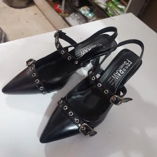کفش مجلسی