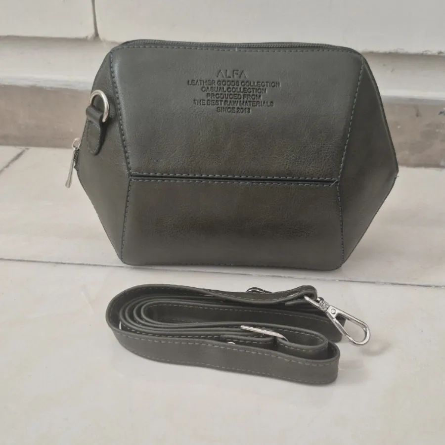 کیف دوشی آلفا