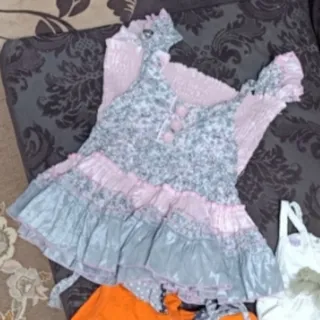 پیراهن بچگانه