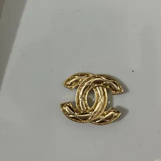 گل سینه شنل