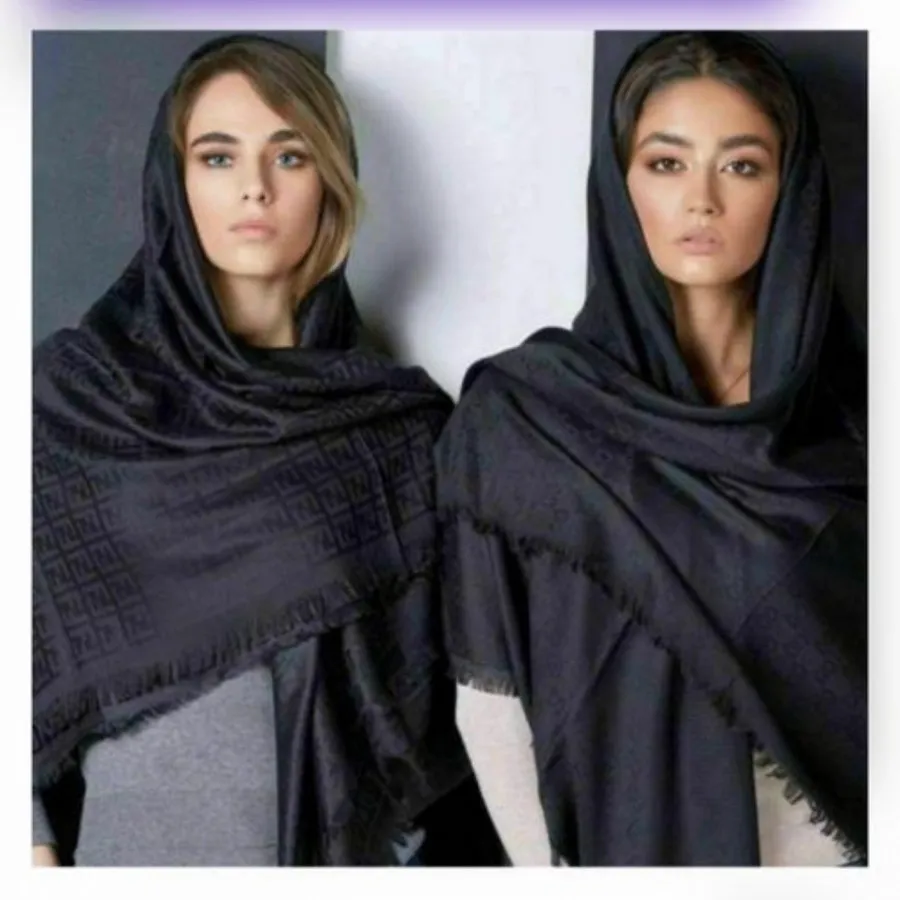 روسری بزرگ