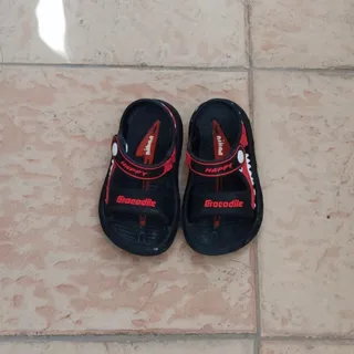 صندل پسرانه تمساح