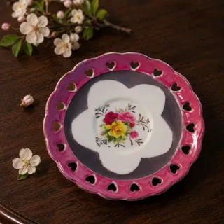 دیوار کوب  لاکی قدیمی