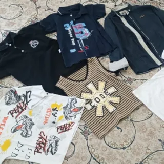 تعدادی لباس پسرانه
