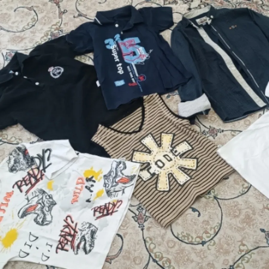 تعدادی لباس پسرانه