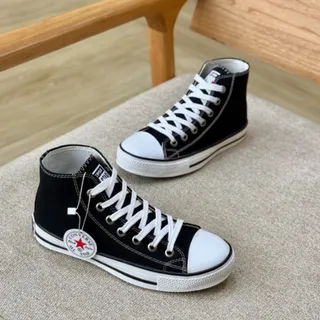 ونس آلستار