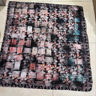 روسری نخی خارجی