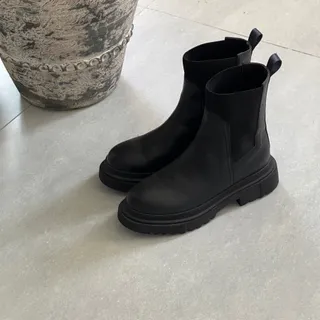 بوت زنانه