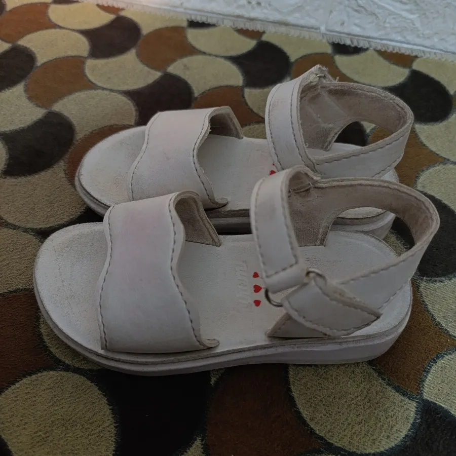 صندل بچه گانه