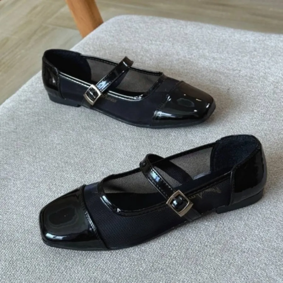 کفش عروسکی ساده