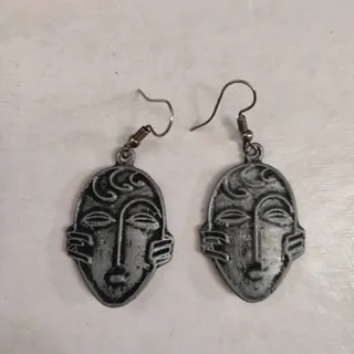 گوشواره ورشو