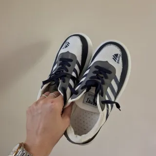 کتونی لژ دار نرم و راحت