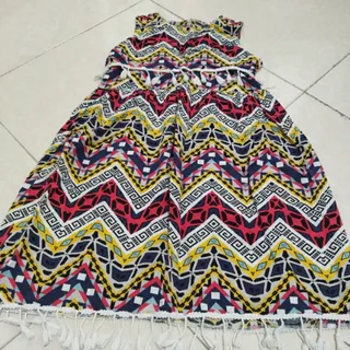 پیراهن دخترانه