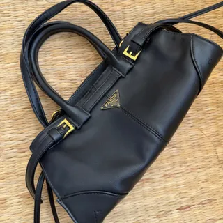 کیف پرادا وارداتی