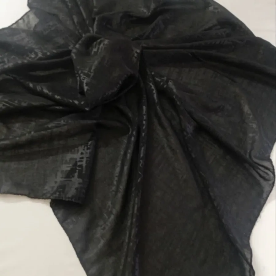 روسری مشکی