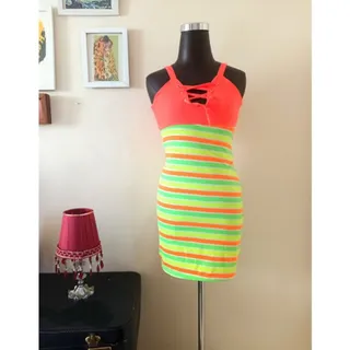 پیراهن زنانه و دخترانه
