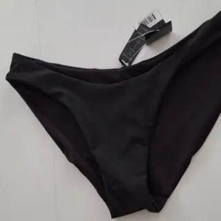 شورت مایو اسمارا