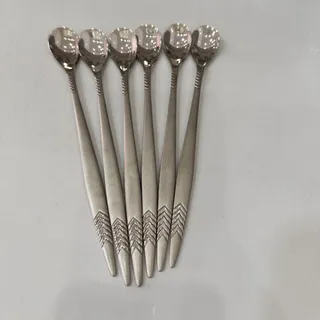 قاشق شربت خوری