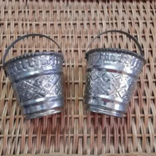 سطل قدیمی