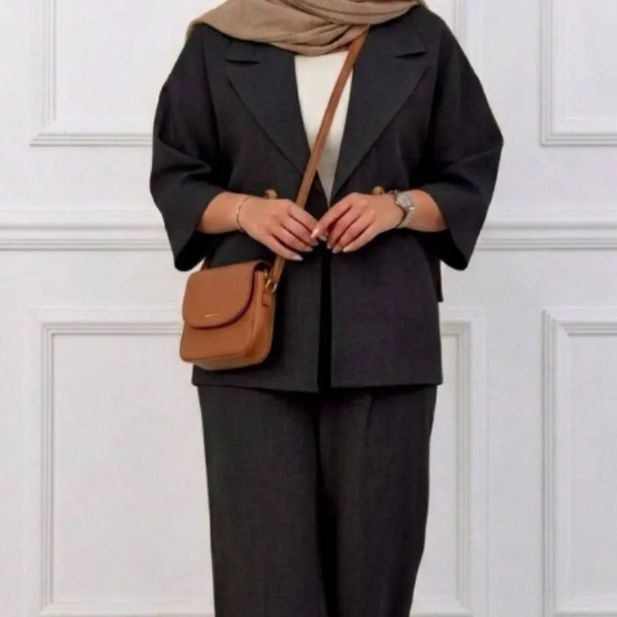کت شلوارمشکی زنانه