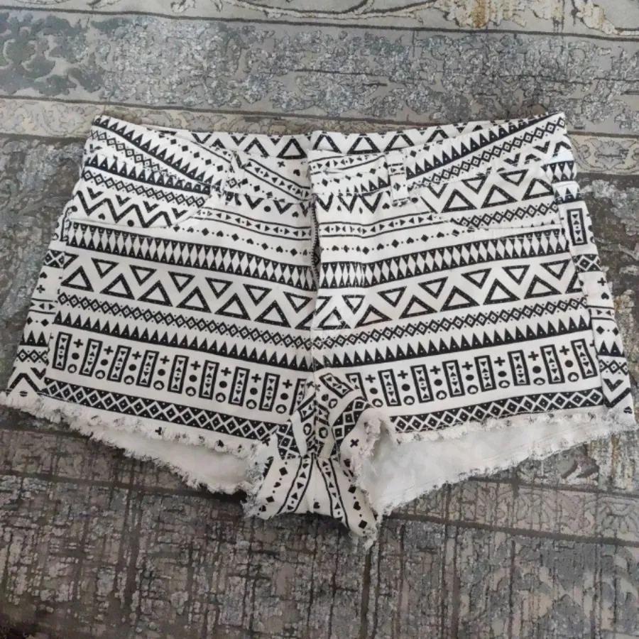 شورتک جین