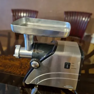 چرخ گوشت مارک بلک اند دیک