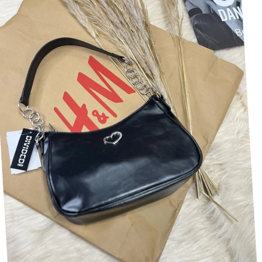 کیف برند H&M