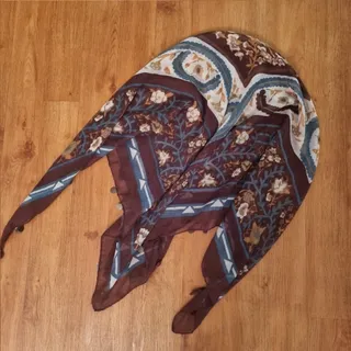 روسری نخی زنانه
