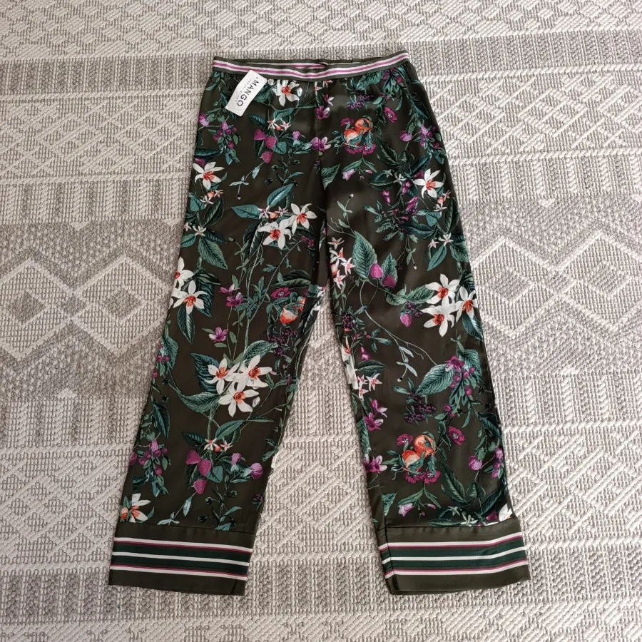 شلوار ساتنی طرح دار M&S