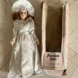 عروسک سرامیکی Porcelain