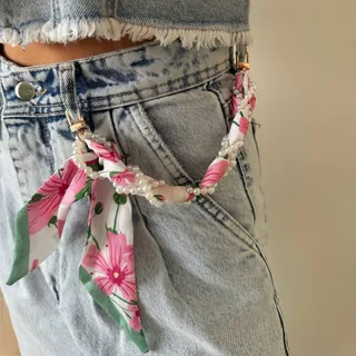 آویز شلوار