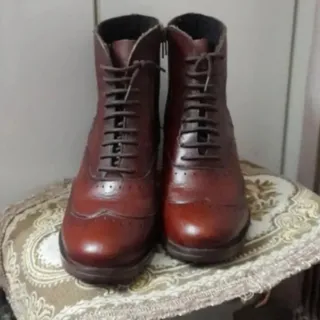 نیم بوت چرم